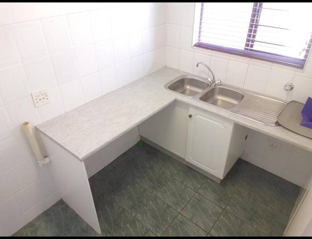 2 BEDROOM PROPERTY TO RENT IN NORTH RIDING
